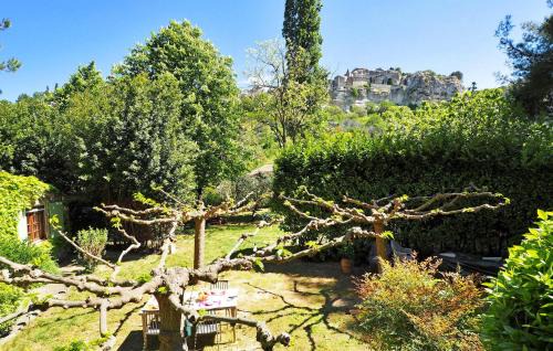 Les Baux-de-Provence House | Pet-Friendly Escape at Les Lauriandes - 10/10 Guest Rated