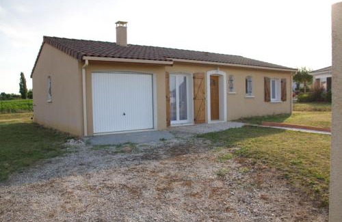 Lavit House | Pet-Friendly Retreat at Les Lauriers de Lomagne - 9.5/10 Rated