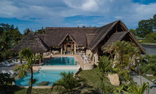 Praslin Island Hotel | Eco-Friendly Escape at Les Lauriers Hotel with Ocean Views