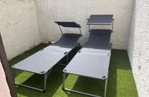 Les Lecques Apartment | Discover Family-Friendly Comfort at Les Lavandes Hotel