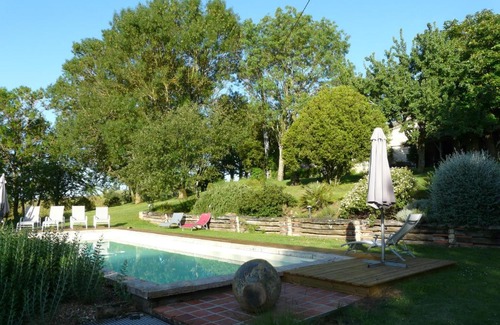 Sempesserre House | Discover Les Lebes: Pet-Friendly Retreat with Pool Access