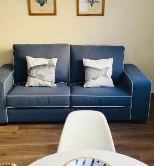 L'Ampolla Apartment | Oceanfront Getaway at Les Llambrich - Guest Rated 8.9/10