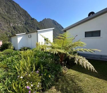 Salazie House | Experience Les Lodges de Salazie: Family-Friendly Getaway