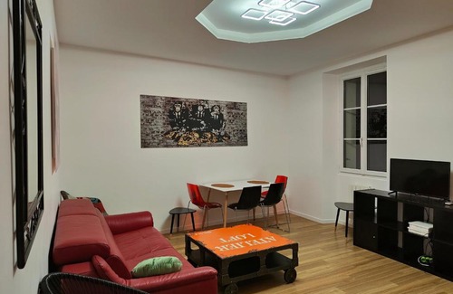 Provins Apartment | Cozy Les Lofts De Provins: Apartment 5 with Great Reviews