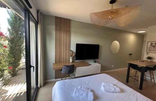 Perols Apartment | Family-Friendly Retreat at Les Loges de la Mer - Pérols