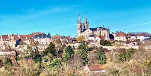Bourbon-Lancy House | Discover Les Longères de Belle Vue near PAL Park