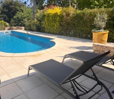 Castelnau-le-Lez Apartment | Relax at Les Mésanges: Oceanfront Oasis with Spa & Pool