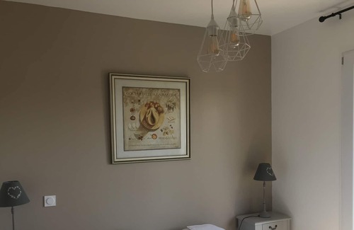 Arpaillargues-et-Aureillac Apartment | Les Mazets & SPA Duzès