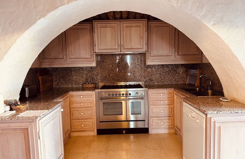 Uchisar Hotel | Discover Les Maisons de Cappadoce: Guest Rated 9.4/10!