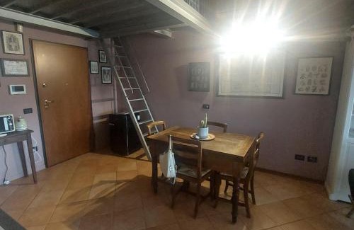 Reggio nell'Emilia Apartment | Pet-Friendly Getaway at Les Maisons des Fleurs - 4 Stars