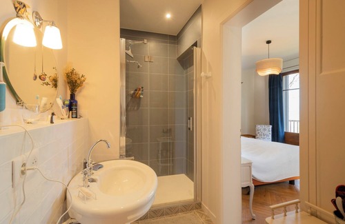 Evian-les-Bains Villa | Experience "Les Mateirons": Elegant Period Villa with 7 Bedrooms