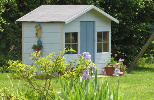Eclance House | Discover Les Moineaux La Ferme des Tourterelles Retreat