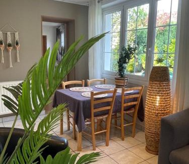 Escalles House | Family-Friendly Getaway at Les Mouettes - Rated 8.1/10