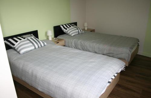 Airvault Apartment | Relax at Les nuits d'ALDEARDE: Pool, Restaurant & Family Fun