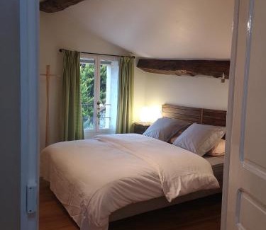 Saint-Estephe House | Les Ombelles