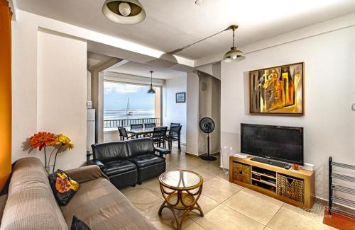 Saint-Pierre Apartment | Seaside Escape at Les Pénates - Child-Friendly Retreat