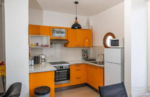 Saint-Pierre Apartment | Seaside Escape at Les Pénates - Child-Friendly Retreat