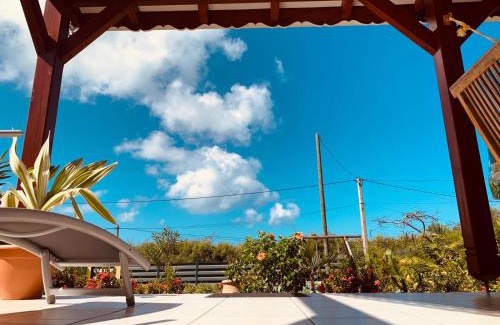 Saint-Louis House | Relax at Les Palmes du Moulin: Oceanfront with Pool & Dining