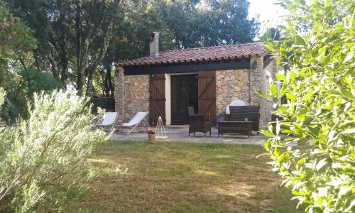 Flassans-sur-Issole House | Discover LES PAPILLONS: Oceanfront Bliss Awaits You
