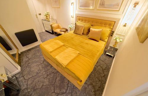 Centre Ville Apartment | Prime Location at Les Perles Amiénoises - Guest Rated 9.5