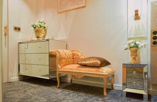 Centre Ville Apartment | Prime Location at Les Perles Amiénoises - Guest Rated 9.5