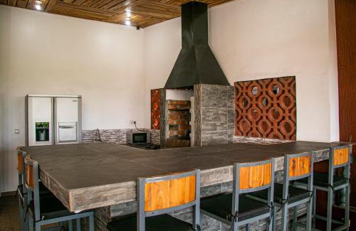 Lome Villa | Discover Les Perles du Bonheur in Nyékonakpoé Today!