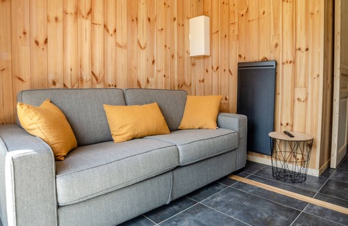 Aspres-les-Corps Ski Chalet | Discover Les Petits Ecrins with Private Spas and Pool