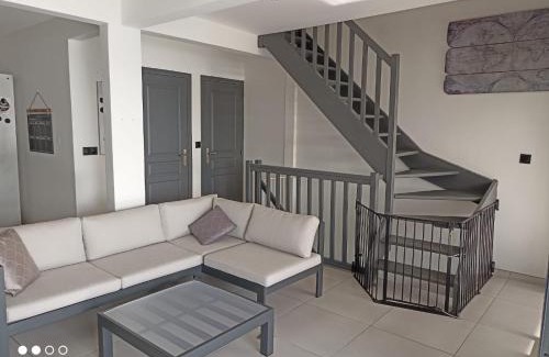 Trois-Rivieres Apartment | Relaxing Retreat at Les Pieds Dans l'Eau with Ocean Views