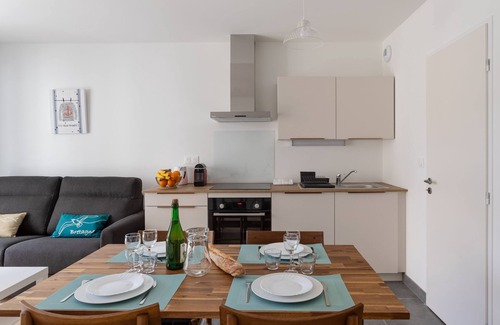 Sables-d'Or-les-Pins Apartment | Les Pins 101: Oceanfront Apartment Steps from the Beach