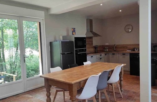 Jars House | Relaxing Stay at Les Plançons by Sancerre Vineyards