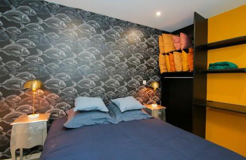 Saint-Roch - Badouillere - Chavanelle Apartment | Chic & Cozy Les Poissons T2 in Hypercentre with Free Wifi
