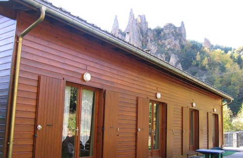 Peone Apartment | Discover Les Portes du Mont Mounier: Pet & Child Friendly Stay