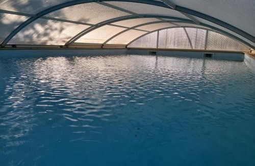 Saint-Romain-sur-Cher House | Experience Les Prés du Petit Morlu Near Beauval with Pool