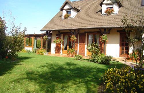 Nuisement-sur-Coole Bed & Breakfast | Discover Les Rendzines: Guest Rated 9.1/10 Experience
