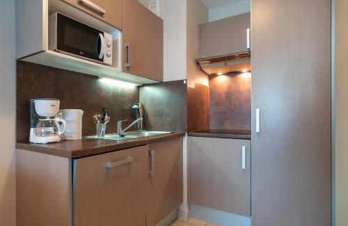 Concarneau Apartment | Inviting Les Sables 504: Shared Pool & Family-Friendly Retreat