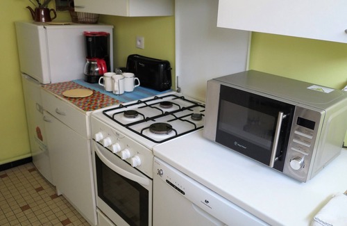 La Chaume Apartment | Cozy Ground Floor House with Ocean View Near the Beach