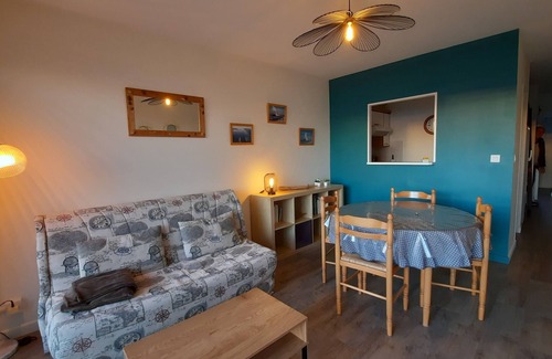 La Chaume Apartment | Ocean View Retreat in Les Sables d'Olonne - Guest Rated 9/10