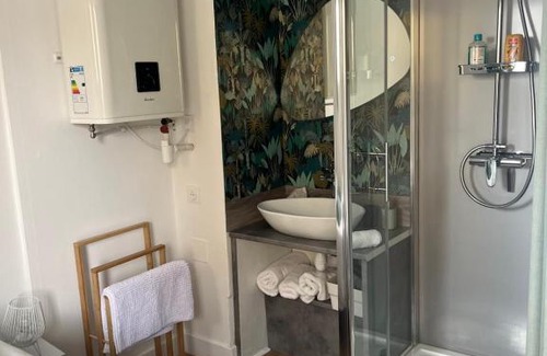 Bleriot-Plage Apartment | Pet-Friendly Oceanfront Escape at Les Sables - 9.4/10 Rating