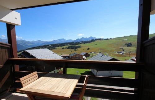 Les Saisies Apartment | Cozy Studio Les Saisies for Families and Pet Lovers