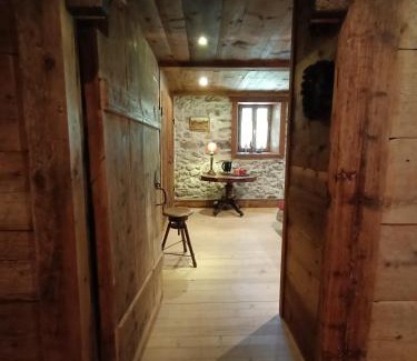 Vacheresse Apartment | Family-Friendly Retreat at Les Sapins Blancs with Hot Tub