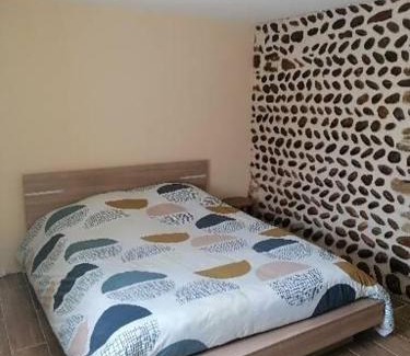 Saint-Bonnet-de-Valclerieux Apartment | Explore Les Sentiers Drômois: Pet-Friendly Retreat Awaits