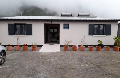 Salazie Bed & Breakfast | Child-Friendly Retreat at Les Sommets de Salazie