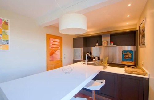 Prehy House | Charming Les Temps Perdus: Family-Friendly with Breakfast