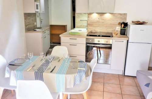 Saint-Pierre-la-Mer Apartment | Oceanfront Getaway at Les Terrasses de la Méditerranée