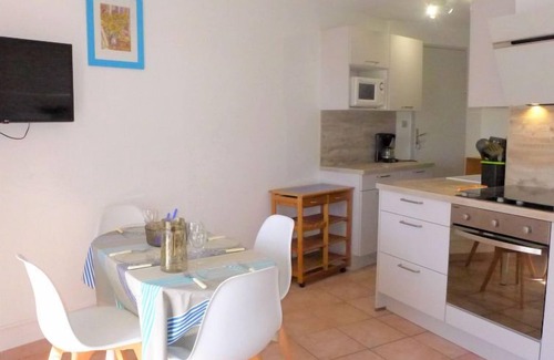 Saint-Pierre-la-Mer Apartment | Oceanfront Getaway at Les Terrasses de la Méditerranée