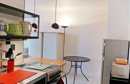 Saint-Pierre-la-Mer Apartment | Relax by the Ocean at Les Terrasses de la Méditerranée