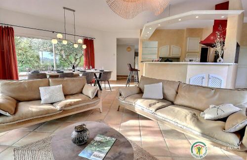 Saint Alban Auriolles Villa | Oceanfront Escape at Les Terrasses de Saint-Alban, 10/10 Rated