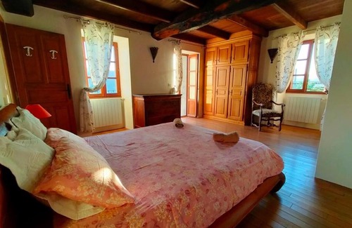 Monte House | Pet-Friendly Getaway at Les Terrasses de Carognu