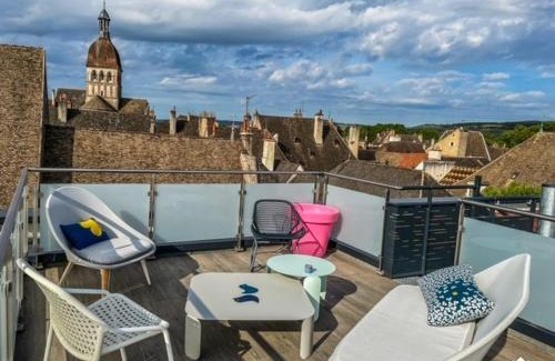Beaune City Centre Apartment | Experience Les Terrasses de Notre Dame: Rated 9.9/10