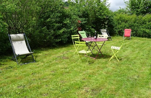 Germolles-sur-Grosne House | Pet-Friendly Retreat at Les Thozets in Germolles-sur-Grosne